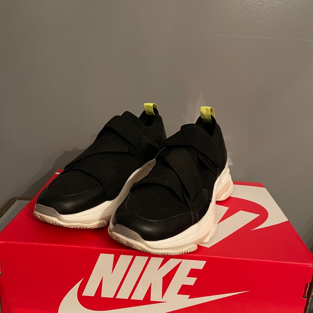 Steve Madden Sneakers